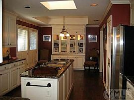 4bd / 3ba House in Far North Dallas in Dallas, TX (Photo 4 of 12)