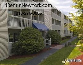 A Community of 3 Distinct Properties. in Fort Trumbull, CT (Photo 9 of 9)