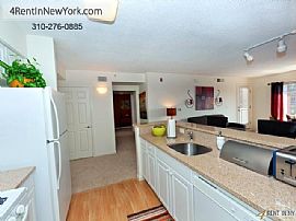 2 Bedrooms Apartment - Welcome to Avalon at Greyro in Stamford, CT (Photo 3 of 9)