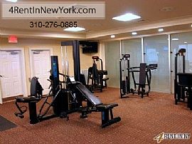 2 Bedrooms Apartment - Large Andamp. Bright. Covered in Stamford, CT