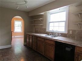 Newly Beautiful Remodeled 4 Bedroom 2.0 Bath Home in Louisville, KY (Photo 2 of 6)