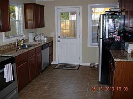 Beautiful 3 Bedroom 1.5 Bath Renovated Home in Nashville, TN (Photo 5 of 5)