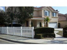 Spacious Single Family House in North Fontana in Fontana, CA (Photo 2 of 5)