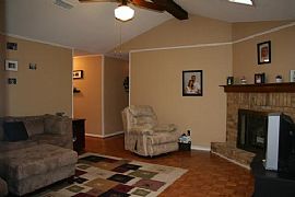 Completely Updated 3bedrooms 2.5baths  in Jacksonville, AR (Photo 2 of 3)