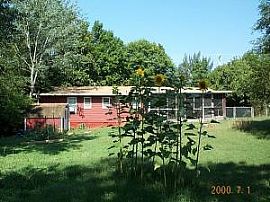 3 BR 2 BA Home with Fenced Yard & Porch in Smyrna, GA (Photo 2 of 6)