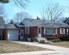 Nice Home For Rent in Elgin, IL
