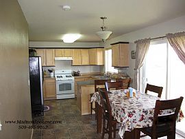  4bd / 2.5ba House in Five Mile Prairie in Spokane, WA (Photo 4 of 10)