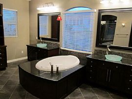  4bd / 3 Full Ba House in Corona, CA (Photo 11 of 12)