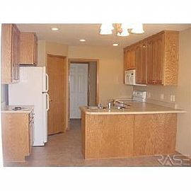 Spacious 3 Bedroom, 3 Bath Ranch Home in Sioux Falls, SD (Photo 2 of 2)