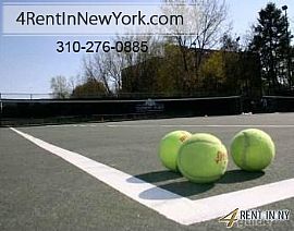 Beautiful Hartford Apartment For Rent. Offstreet P in Hartford, CT (Photo 8 of 9)