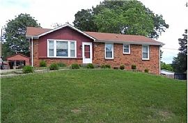 Superb 3 Bedroom 1.5 Bath Home W/basement and Fenced Yard in Clarksville, TN