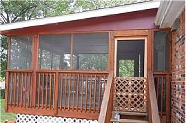 Superb 3 Bedroom 1.5 Bath Home W/basement and Fenced Yard in Clarksville, TN (Photo 3 of 5)