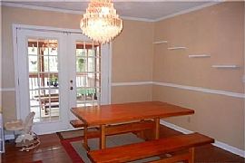 Superb 3 Bedroom 1.5 Bath Home W/basement and Fenced Yard in Clarksville, TN (Photo 4 of 5)