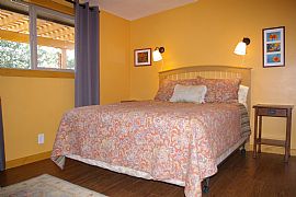 Trendy Furnished Palm House - Includes Utilities, Directv, Wifi in Twentynine Palms, CA (Photo 6 of 12)