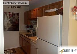 Townhouse For Rent in Middletown For 1600. in Middletown, CT (Photo 3 of 8)