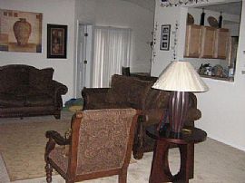 3bd / 2ba House in Crystal Springs  in Jacksonville, FL (Photo 4 of 8)