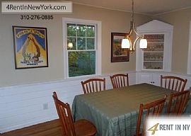 You Will Love This Charming Colonial in Desirable in Norwalk, CT (Photo 3 of 7)
