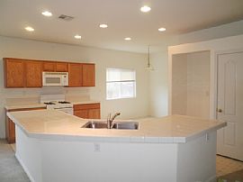 Morada West - 4 Bedroom in Stockton, CA (Photo 4 of 10)