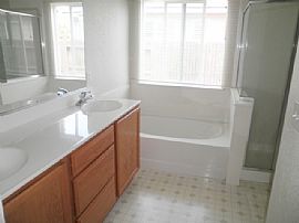 Morada West - 4 Bedroom in Stockton, CA (Photo 7 of 10)