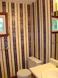 3 Bedroom 2.5 Bath,2 Car Garage, Fresh Paint, New Carpet ,Pool  in Norcross, GA (Photo 7 of 12)