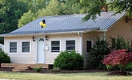 Beautiful 3bedrooms, 2baths in Quiet Neighborhood. Available D in Ashland, VA