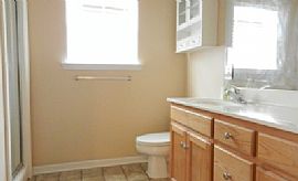 Great 3bedroom, 2bath Garden Style Home in Birmingham, AL (Photo 6 of 7)