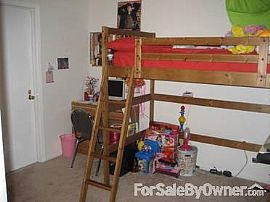 2 Bedroom Townhouse in North Brunswick in North Brunswick, NJ (Photo 7 of 9)