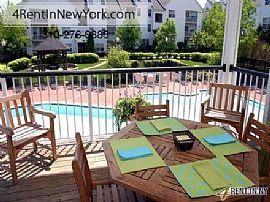 Danbury - Superb Apartment Nearby Fine Dining in Danbury, CT (Photo 4 of 9)