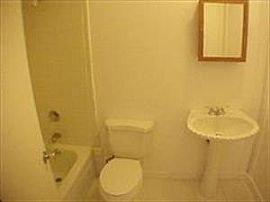 Spacious Two Story Condo with Garage in Pine Shado in Orlando, FL (Photo 7 of 7)