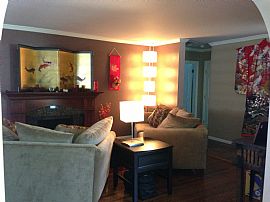 Beautiful Newly Remodeled 4 Bedroom 2.5 Baths + Den in Torrance, CA (Photo 4 of 5)