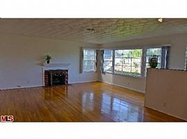  2bd / 1 Full, 1 Partial Ba House in Marina Del Rey in Los Angeles, CA (Photo 4 of 5)