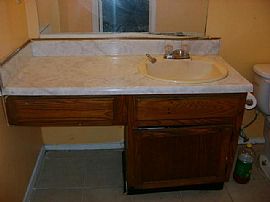 3bd / 2 Full Ba House in Houston, TX (Photo 10 of 10)