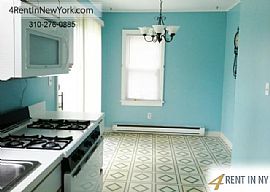 House For Rent in Stamford For 2250. Offstreet Par in Stamford, CT (Photo 4 of 8)