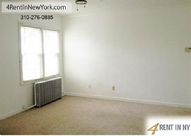 House For Rent in Stamford For 2250. Offstreet Par in Stamford, CT (Photo 8 of 8)