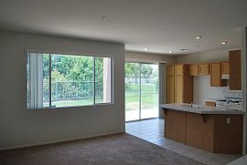 Sierra Lakes Golf Home Prime Location 5 Bedroom 3 Bath Culdesac in Fontana, CA (Photo 4 of 12)