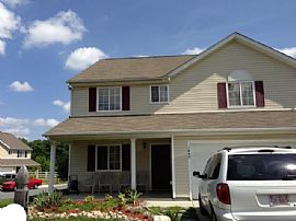 4 Bedroom 2.5 Bath with Bonus Den in Winston Salem, NC