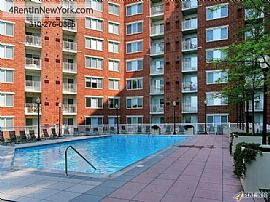 2 Bedrooms Apartment - Welcome to Avalon at Greyro in Stamford, CT