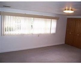 5 Bedroom House For Rent in Moon Township Close to The Airport in Moon Township, PA (Photo 11 of 12)