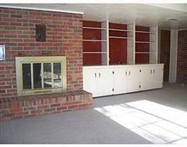 5 Bedroom House For Rent in Moon Township Close to The Airport in Moon Township, PA (Photo 12 of 12)