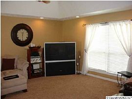 3 Bed 2 Bath Large Yard  in Athens, AL (Photo 3 of 5)