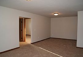 Beautiful 4 Bedroom 2 Bath Town Homes! in Dickinson, ND (Photo 7 of 11)