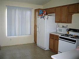 4 Bdr/2 Bath House for Rent in Adelanto, CA (Photo 5 of 5)