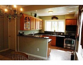 Fully Renovated Single Family Home in Worcester, MA (Photo 2 of 3)