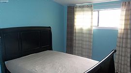 House in Move in Condition in Middletown. Pet Ok! in Middletown, CT (Photo 6 of 9)