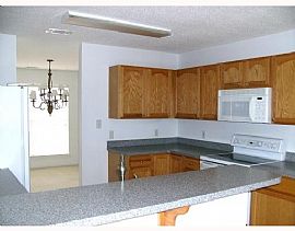 4 Deer Walk Rd in Pooler, GA (Photo 3 of 9)