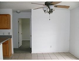 4 Deer Walk Rd in Pooler, GA (Photo 4 of 9)