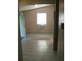 Adorable Two Bedroom Home with Large Lot Is Waiting For You to  in Nampa, ID