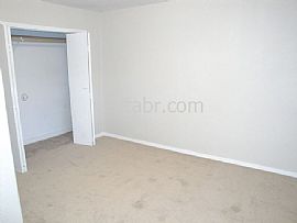Large Beautiful Unit Available Soon! 2 Bedroom, 1 Bathroom in Denver, CO