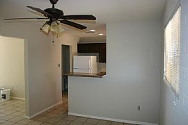 Immaculate 3 Bed/1 Bath in Central Phoenix in Phoenix, AZ (Photo 2 of 7)