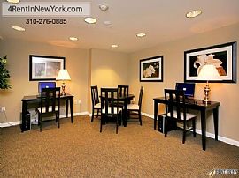 1 Bedroom Apartment - Welcome to Avalon at Greyroc in Stamford, CT (Photo 2 of 9)
